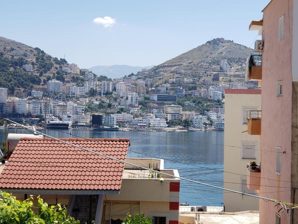 Loi Apartment Sarande Luaran gambar