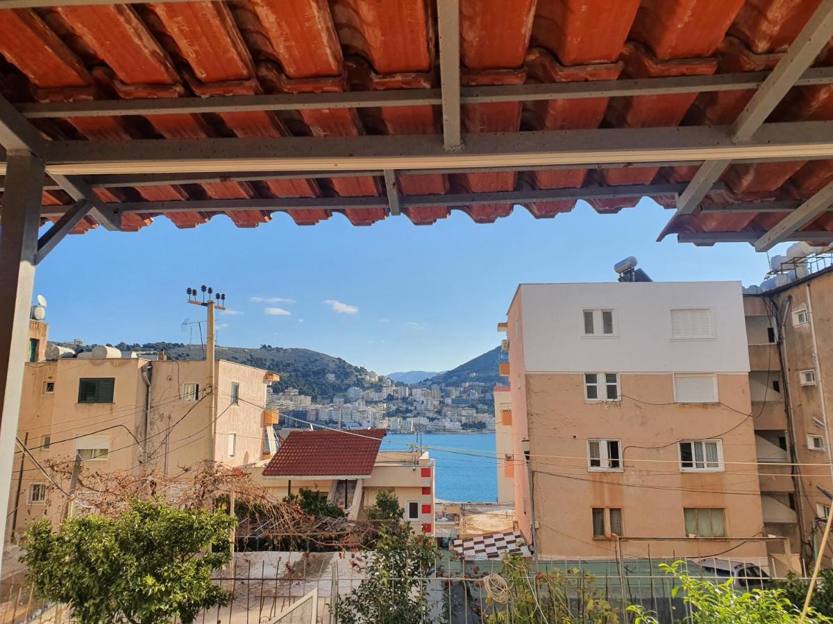 Loi Apartment Sarande Luaran gambar