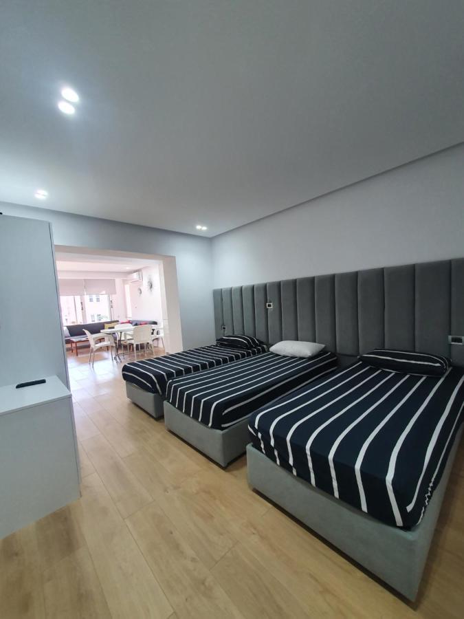 Loi Apartment Sarande Luaran gambar