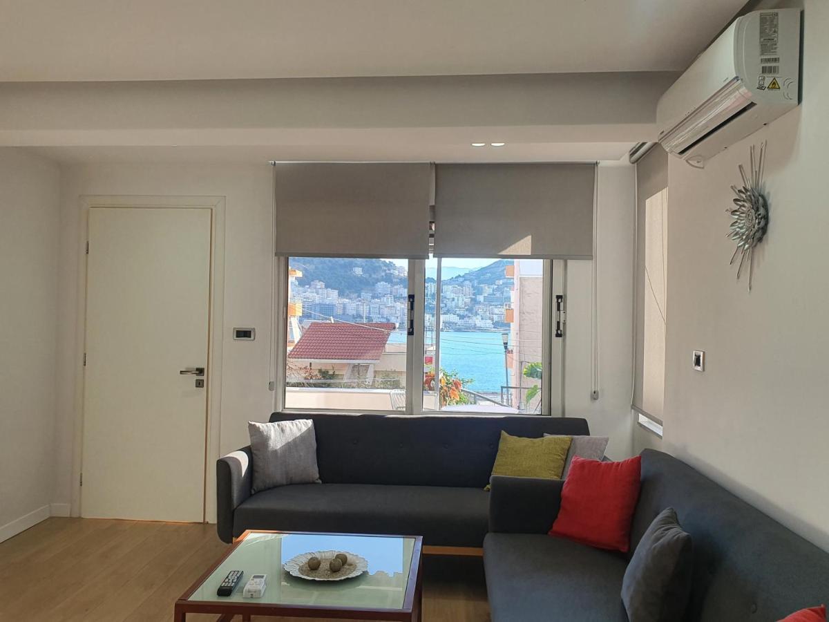 Loi Apartment Sarande Luaran gambar